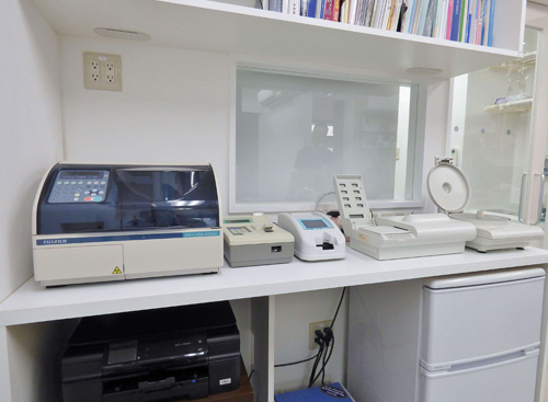 血液検査機器